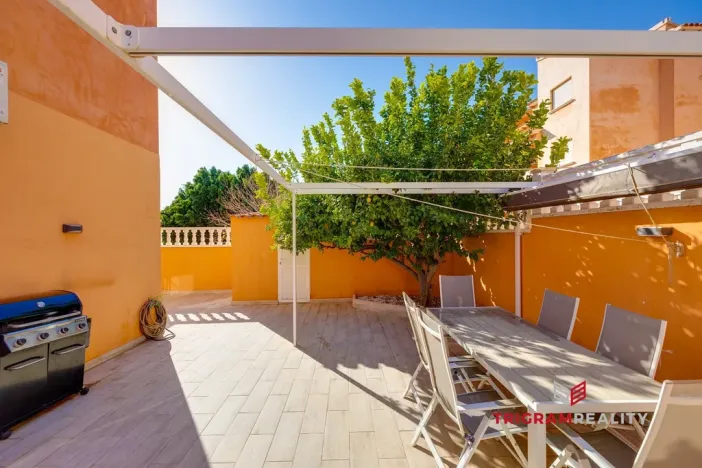 Prodej bytu 3+kk, Torrevieja, Španělsko, 60 m2