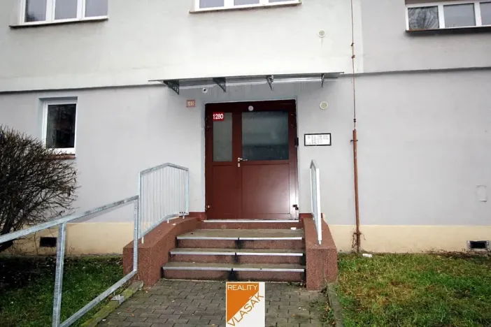 Pronájem bytu 2+1, Kadaň, Chomutovská, 56 m2