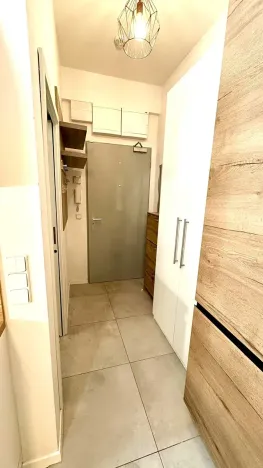 Pronájem bytu 1+kk, Praha - Libeň, Konšelská, 34 m2