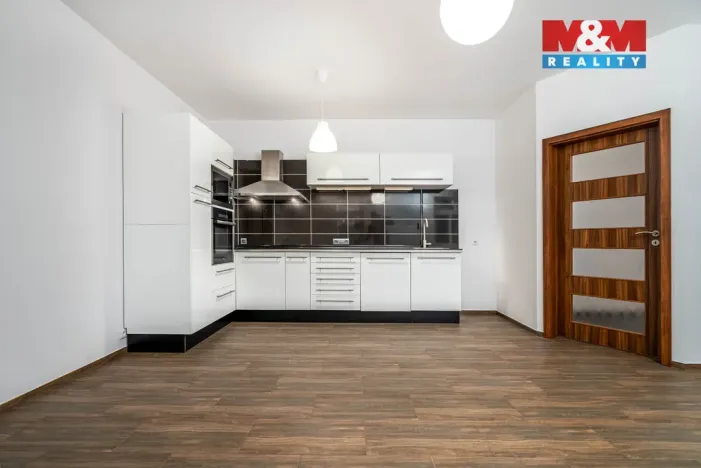 Prodej bytu 2+kk, Kostomlaty nad Labem, 9. května, 53 m2