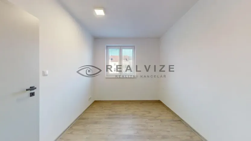 Pronájem bytu 2+kk, České Budějovice, Puklicova, 36 m2