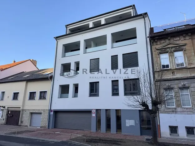 Pronájem bytu 2+kk, České Budějovice, Puklicova, 36 m2