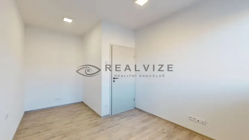 Pronájem bytu 2+kk, České Budějovice, Puklicova, 32 m2