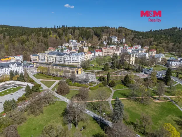 Pronájem obchodního prostoru, Mariánské Lázně, Masarykova, 101 m2