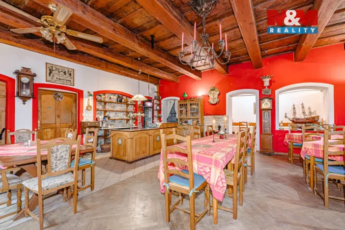 Prodej restaurace, Studnice, 130 m2