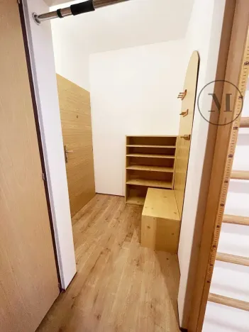 Pronájem bytu 2+kk, Velešín, Nad Cihelnou, 42 m2