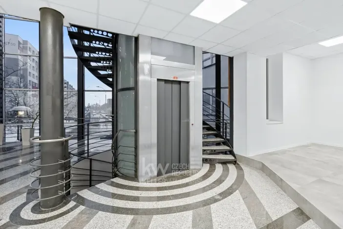 Pronájem obchodního prostoru, Tábor, Berlínská, 427 m2