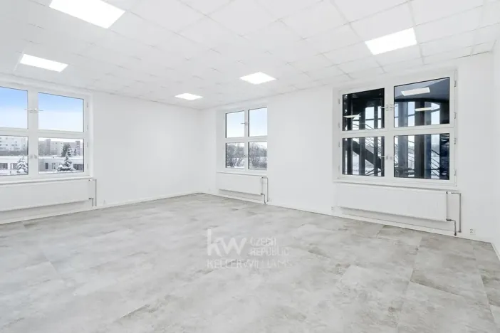 Pronájem kanceláře, Tábor, Berlínská, 427 m2