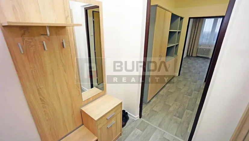 Pronájem bytu 1+kk, Neratovice, 28 m2