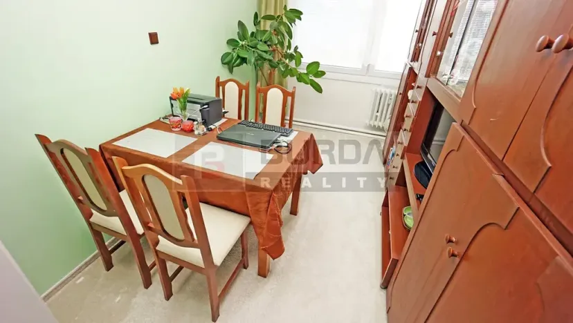 Prodej bytu 3+1, Neratovice, Na Skalkách, 81 m2