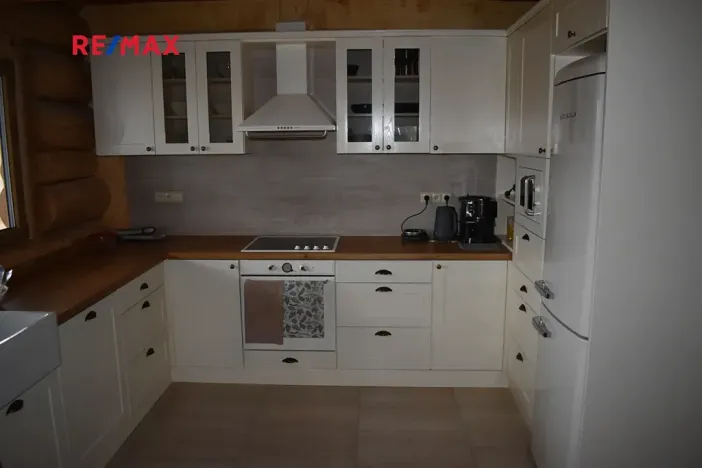 Prodej rodinného domu, Vyskytná nad Jihlavou, 440 m2