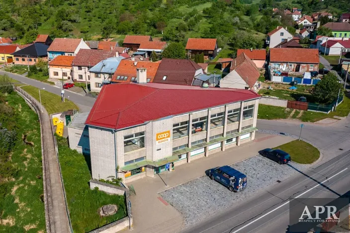 Pronájem obchodního prostoru, Pašovice, 381 m2