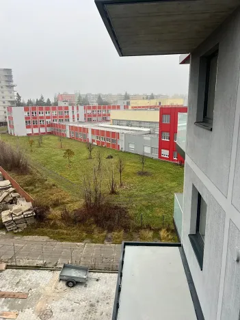 Pronájem bytu 2+kk, Praha - Prosek, Čakovická, 43 m2