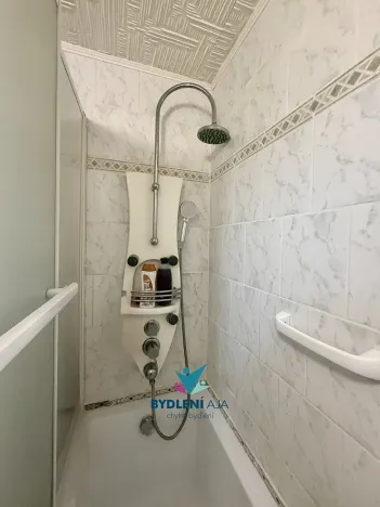 Prodej bytu 4+1, Krupka, Karla Čapka, 79 m2