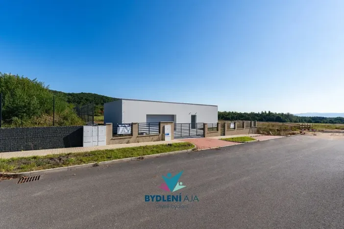 Prodej rodinného domu, Dubí, V Aleji, 206 m2