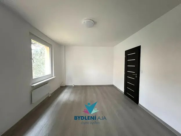 Prodej bytu 2+1, Krupka, Kollárova, 53 m2