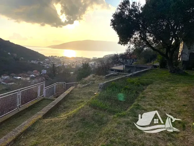 Prodej rodinného domu, Zelenika, Černá Hora, 164 m2