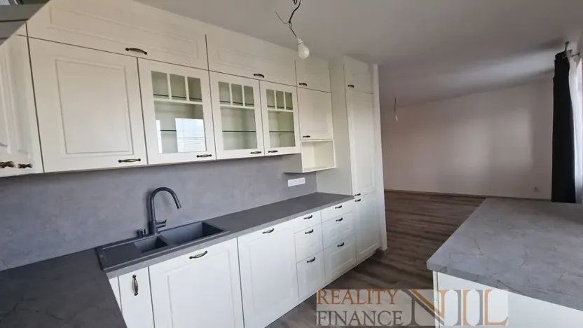 Prodej bytu 3+1, Plzeň, Waltrova, 79 m2