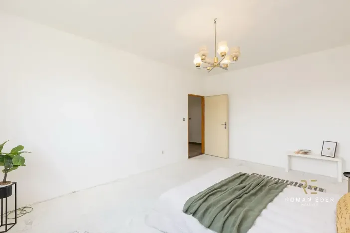 Prodej vícegeneračního domu, Praha - Záběhlice, Střemchová, 348 m2