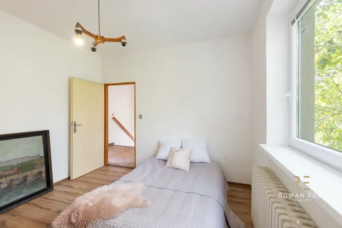 Prodej vícegeneračního domu, Praha - Záběhlice, Střemchová, 348 m2