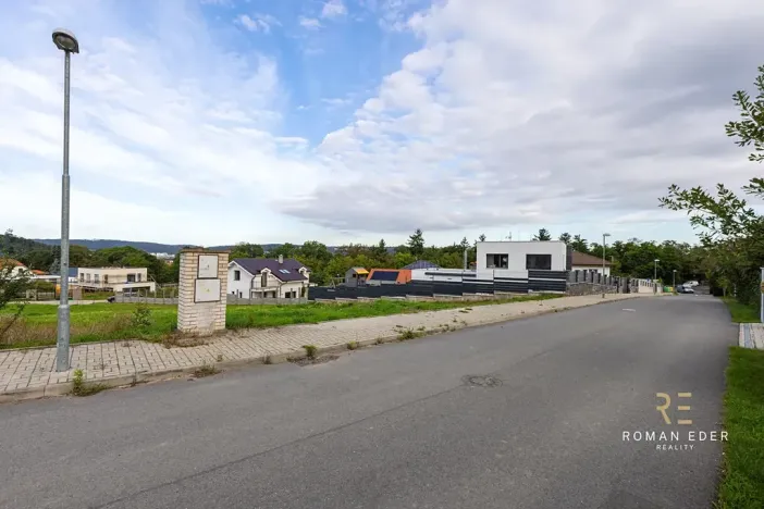 Prodej pozemku pro bydlení, Praha - Zbraslav, Břeňova, 837 m2