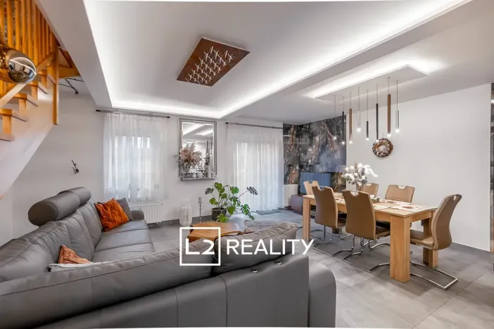 Prodej rodinného domu, Jenštejn, Zlatnická, 125 m2