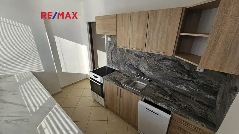 Pronájem bytu 1+1, Kolín, Dělnická, 31 m2