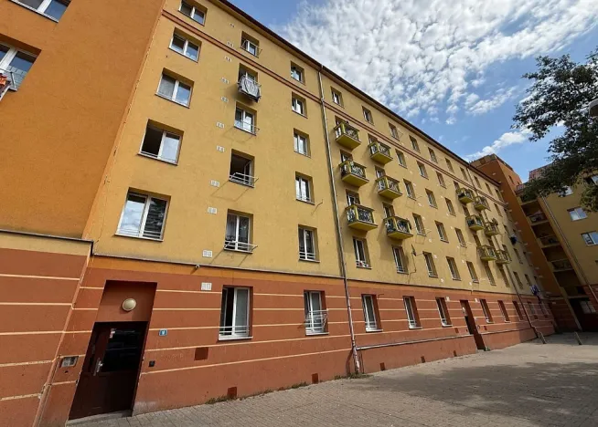 Pronájem bytu 1+1, Most, tř. Budovatelů, 37 m2