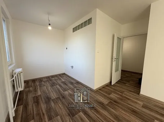 Prodej bytu 2+kk, Praha - Kamýk, Smotlachova, 44 m2