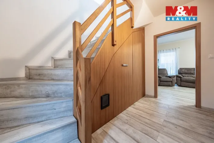Prodej rodinného domu, Milovice - Mladá, 96 m2