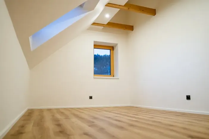 Prodej bytu 3+kk, Bedřichov, 76 m2