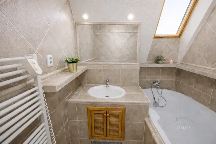 Prodej bytu 4+kk, Praha - Staré Město, Králodvorská, 158 m2