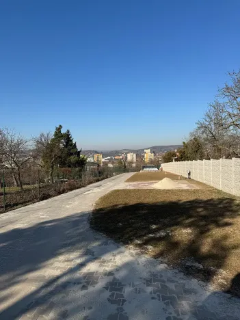 Pronájem chaty, Brno, Kostelní zmola, 30 m2