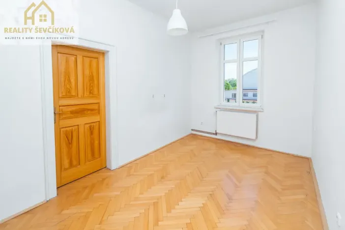 Prodej bytu 2+1, Hradec Králové, Pospíšilova, 69 m2