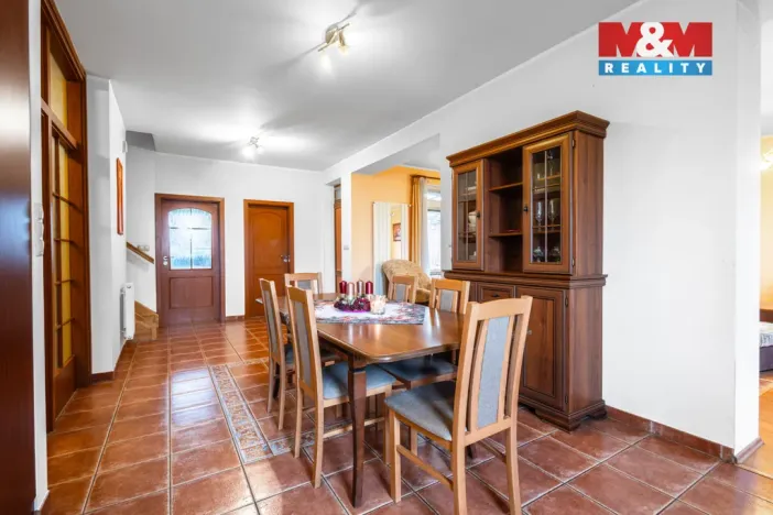 Prodej rodinného domu, Zlosyň, 142 m2