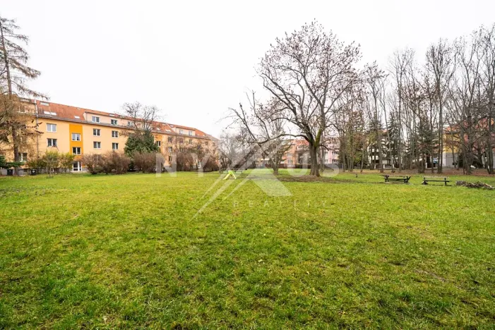 Prodej bytu 2+1, Praha - Strašnice, Černokostelecká, 57 m2