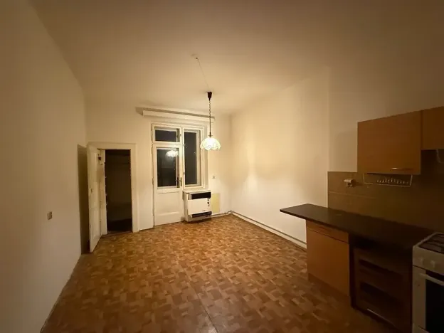 Pronájem bytu 2+1, Praha - Bubeneč, Čs. armády, 79 m2