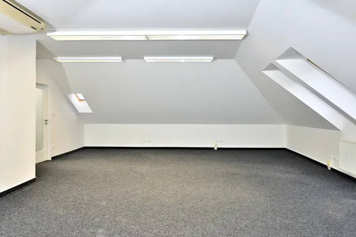 Pronájem kanceláře, Praha - Malá Chuchle, Zbraslavská, 87 m2