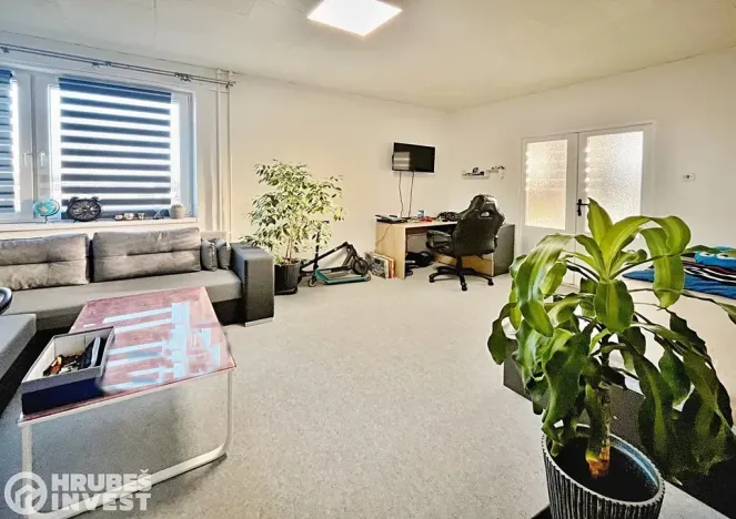 Pronájem bytu 3+1, Pardubice, Na Drážce, 63 m2