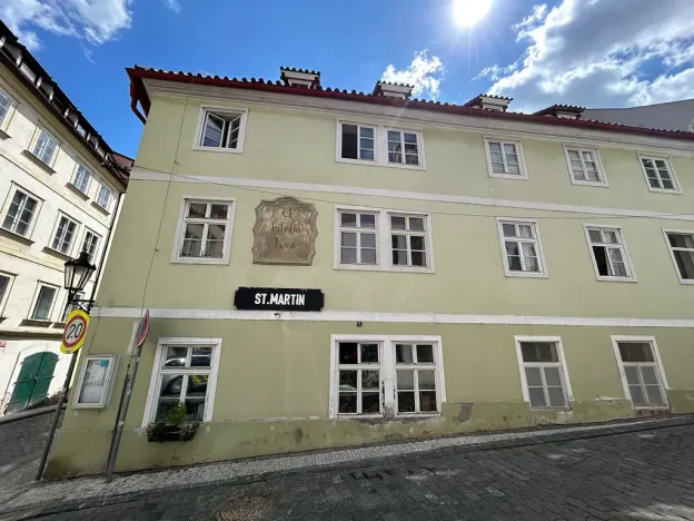 Prodej činžovního domu, Praha, Vlašská, 1011 m2