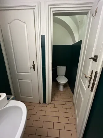 Prodej vícegeneračního domu, Praha, Vlašská, 1011 m2