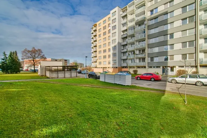 Pronájem bytu 3+kk, České Budějovice, Jizerská, 61 m2