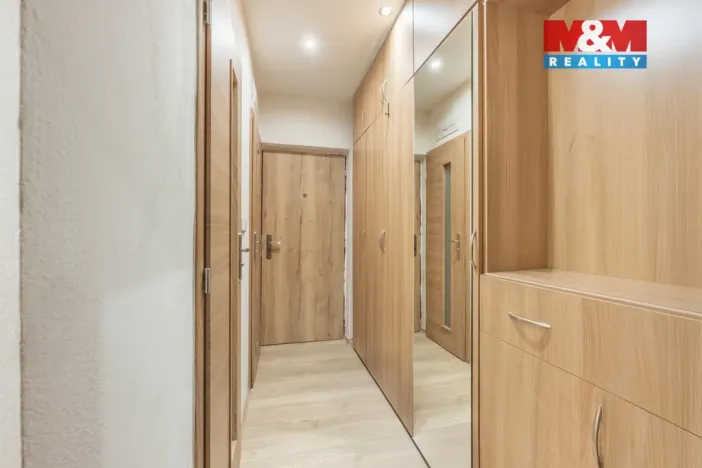 Prodej bytu 2+1, Kladno - Kročehlavy, Polská, 54 m2