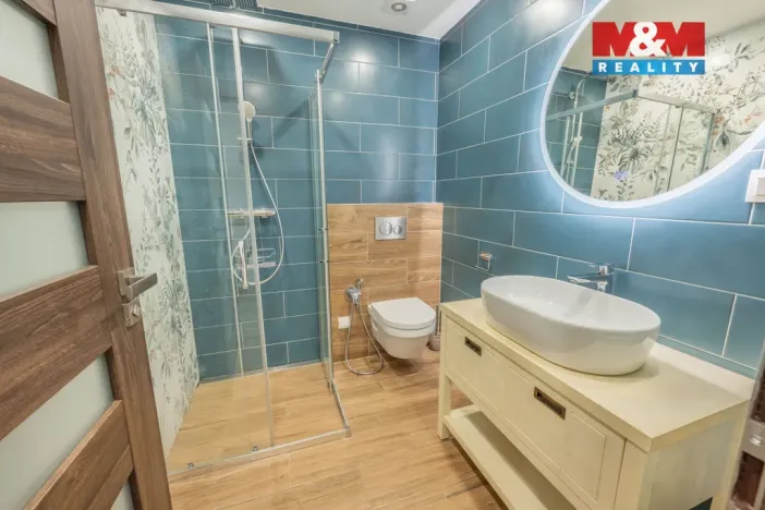 Prodej rodinného domu, Dolní Bousov - Vlčí Pole, 213 m2