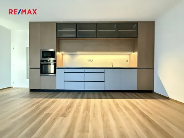 Pronájem bytu 2+kk, Plzeň, Františka Kováříka, 58 m2