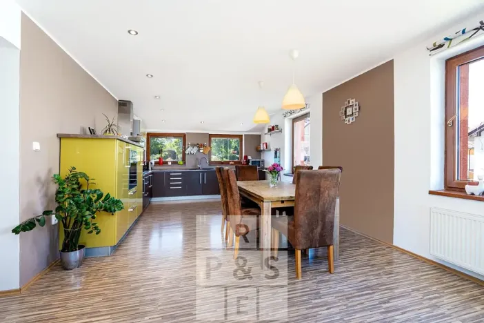 Prodej vícegeneračního domu, Praha - Štěrboholy, Pod areálem, 333 m2