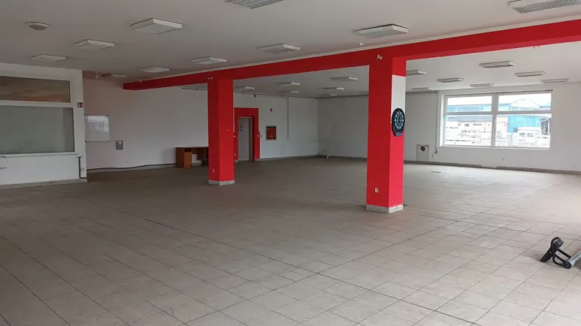 Pronájem skladu, Nový Jičín, Hřbitovní, 5372 m2