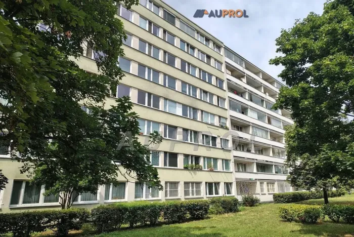 Prodej bytu 3+kk, Praha - Karlín, Molákova, 71 m2