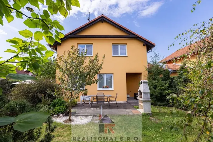 Prodej rodinného domu, Horoušany, Na Svahu, 133 m2