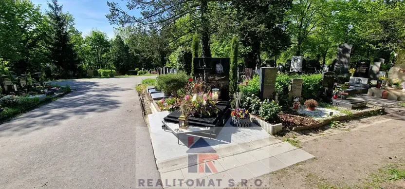Prodej - jiné, Praha - Smíchov, U smíchovského hřbitova, 4 m2